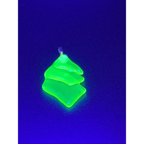 Uranium Glass Pendant Glowing Lime Green UV Reactive Recycled Oddity Collector - Picture 3 of 6